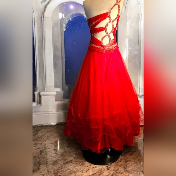 Source Unknown One Shoulder Red Dress - Picture 5 of 10